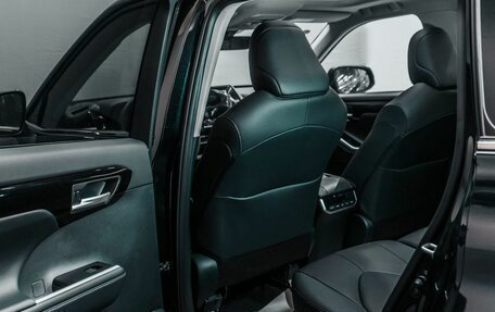 Toyota Highlander, 2024 год, 6 300 000 рублей, 18 фотография