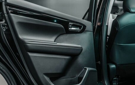Toyota Highlander, 2024 год, 6 300 000 рублей, 19 фотография