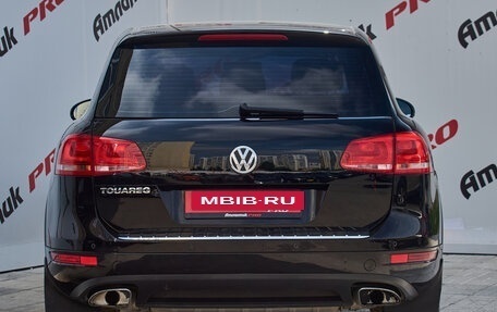 Volkswagen Touareg III, 2011 год, 1 800 000 рублей, 5 фотография