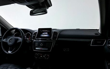 Mercedes-Benz GLE, 2015 год, 3 450 000 рублей, 26 фотография