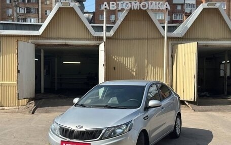 KIA Rio III рестайлинг, 2013 год, 650 000 рублей, 1 фотография