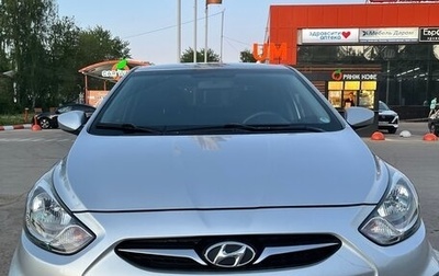 Hyundai Solaris II рестайлинг, 2011 год, 750 000 рублей, 1 фотография