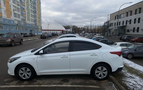 Hyundai Solaris II рестайлинг, 2020 год, 1 345 000 рублей, 2 фотография