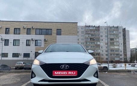 Hyundai Solaris II рестайлинг, 2020 год, 1 345 000 рублей, 4 фотография