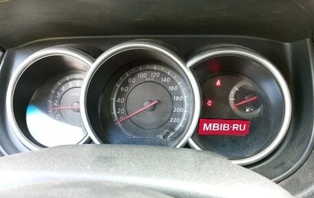 Nissan Tiida, 2010 год, 550 000 рублей, 3 фотография