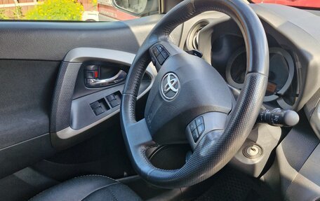 Toyota RAV4, 2011 год, 1 550 000 рублей, 8 фотография