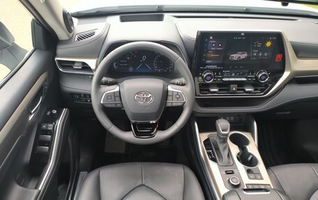 Toyota Highlander, 2025 год, 5 290 000 рублей, 6 фотография