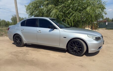 BMW 5 серия, 2004 год, 930 000 рублей, 2 фотография