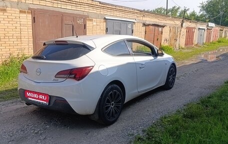 Opel Astra J, 2012 год, 700 000 рублей, 6 фотография