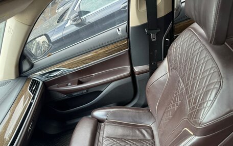 BMW 7 серия, 2016 год, 2 090 000 рублей, 10 фотография