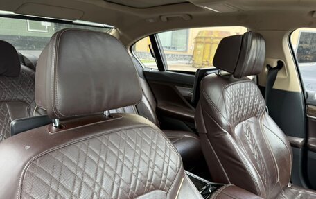 BMW 7 серия, 2016 год, 2 090 000 рублей, 14 фотография