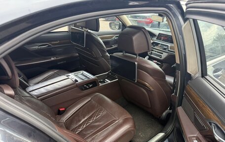 BMW 7 серия, 2016 год, 2 090 000 рублей, 8 фотография