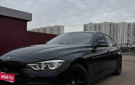 BMW 3 серия, 2018 год, 2 450 000 рублей, 11 фотография