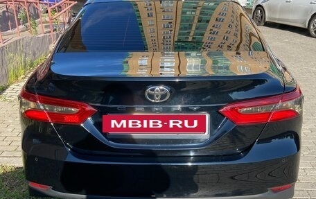 Toyota Camry, 2020 год, 3 300 000 рублей, 7 фотография