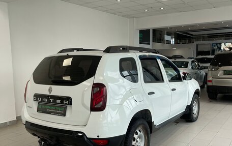 Renault Duster I рестайлинг, 2017 год, 860 000 рублей, 6 фотография