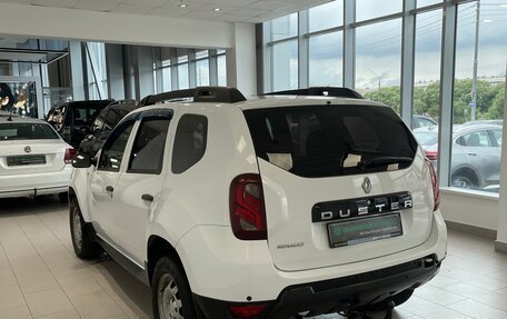 Renault Duster I рестайлинг, 2017 год, 860 000 рублей, 8 фотография