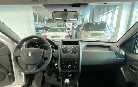 Renault Duster I рестайлинг, 2017 год, 860 000 рублей, 16 фотография