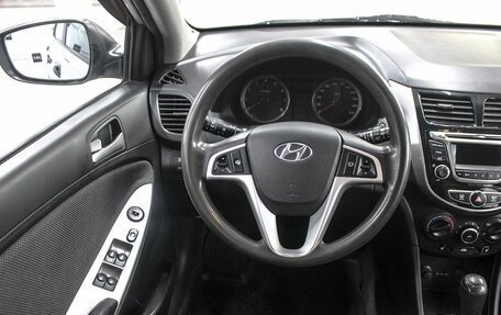 Hyundai Solaris II рестайлинг, 2012 год, 749 900 рублей, 9 фотография