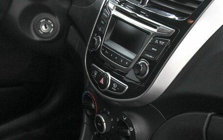 Hyundai Solaris II рестайлинг, 2012 год, 749 900 рублей, 13 фотография