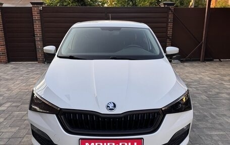 Skoda Rapid II, 2020 год, 1 870 000 рублей, 1 фотография