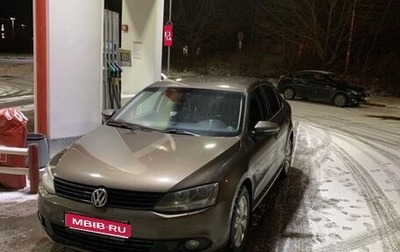 Volkswagen Jetta VI, 2013 год, 800 000 рублей, 1 фотография