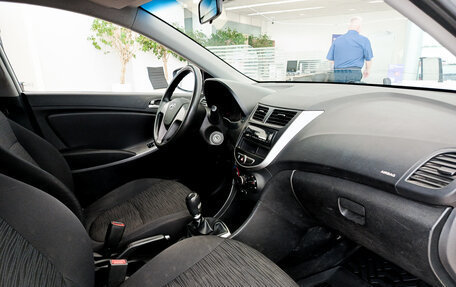 Hyundai Solaris II рестайлинг, 2016 год, 819 000 рублей, 13 фотография