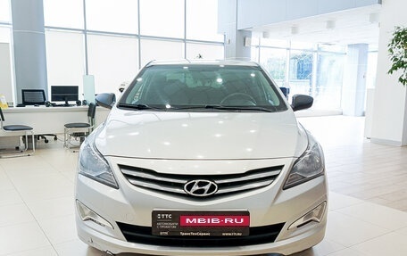 Hyundai Solaris II рестайлинг, 2016 год, 819 000 рублей, 2 фотография