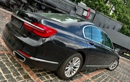 BMW 7 серия, 2017 год, 2 090 000 рублей, 2 фотография