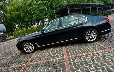 BMW 7 серия, 2017 год, 2 090 000 рублей, 20 фотография