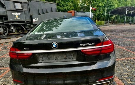 BMW 7 серия, 2017 год, 2 090 000 рублей, 13 фотография
