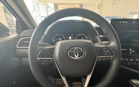 Toyota Camry, 2022 год, 2 650 000 рублей, 9 фотография