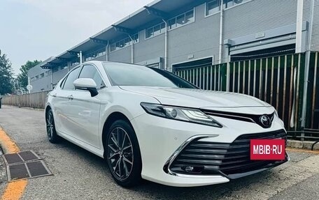 Toyota Camry, 2022 год, 2 650 000 рублей, 5 фотография