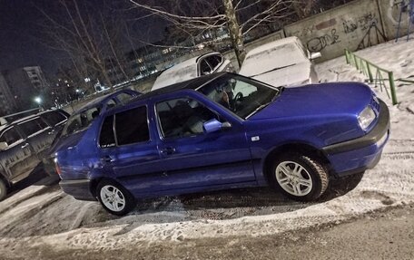 Volkswagen Vento, 1993 год, 150 000 рублей, 4 фотография