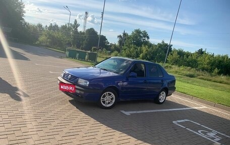 Volkswagen Vento, 1993 год, 150 000 рублей, 6 фотография