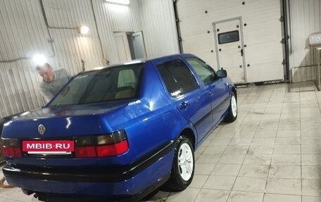 Volkswagen Vento, 1993 год, 150 000 рублей, 12 фотография