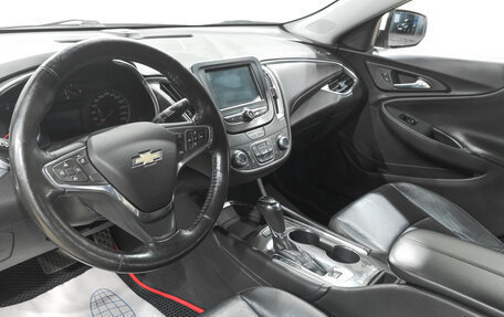 Chevrolet Malibu IX, 2017 год, 1 299 000 рублей, 8 фотография