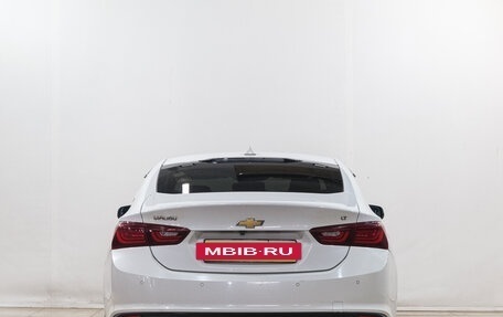 Chevrolet Malibu IX, 2017 год, 1 299 000 рублей, 6 фотография