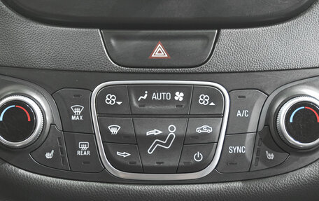 Chevrolet Malibu IX, 2017 год, 1 299 000 рублей, 18 фотография