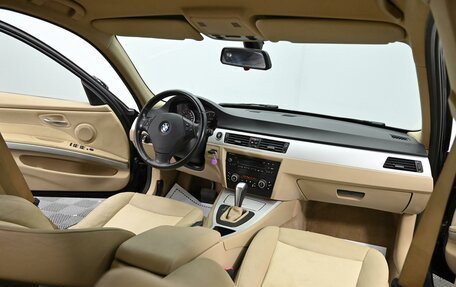 BMW 3 серия, 2010 год, 1 395 000 рублей, 12 фотография