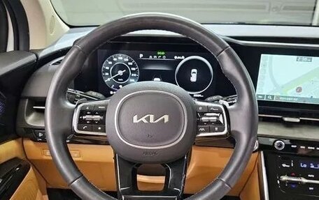 KIA Carnival, 2022 год, 3 400 000 рублей, 9 фотография