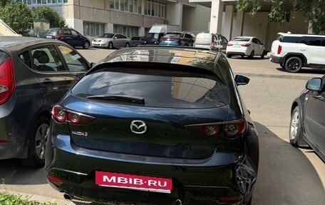 Mazda 3, 2020 год, 2 700 000 рублей, 3 фотография