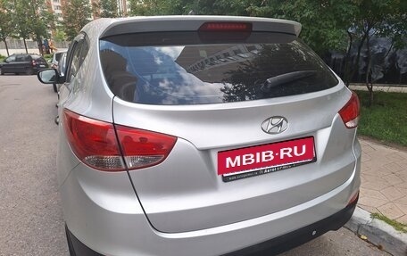 Hyundai ix35 I рестайлинг, 2011 год, 790 000 рублей, 2 фотография