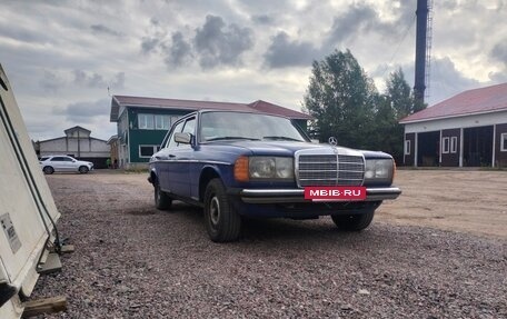 Mercedes-Benz W123, 1984 год, 760 000 рублей, 2 фотография