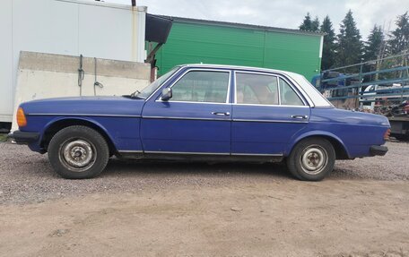 Mercedes-Benz W123, 1984 год, 760 000 рублей, 20 фотография