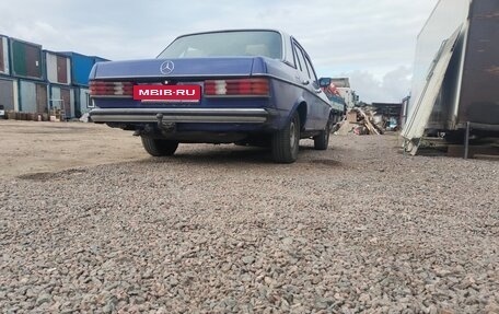 Mercedes-Benz W123, 1984 год, 760 000 рублей, 23 фотография