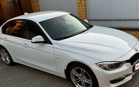 BMW 3 серия, 2013 год, 1 850 000 рублей, 3 фотография