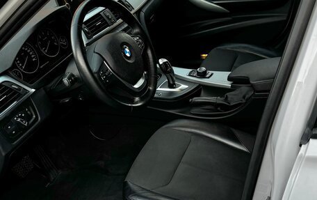 BMW 3 серия, 2013 год, 1 850 000 рублей, 10 фотография