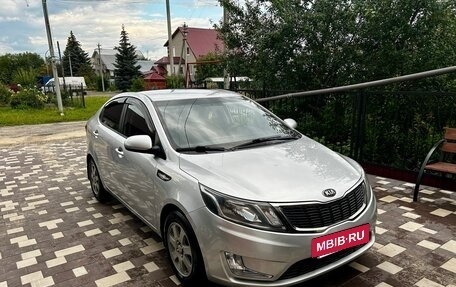 KIA Rio III рестайлинг, 2013 год, 729 000 рублей, 3 фотография