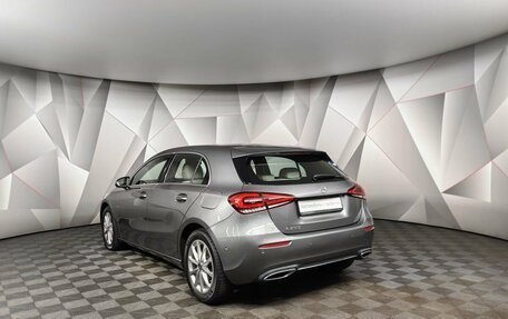Mercedes-Benz A-Класс, 2018 год, 2 430 000 рублей, 4 фотография