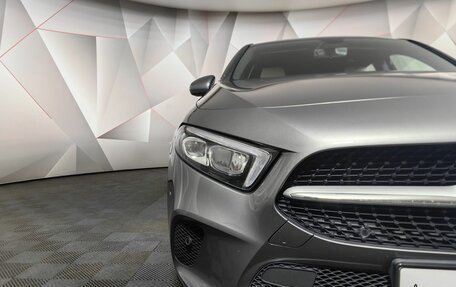 Mercedes-Benz A-Класс, 2018 год, 2 430 000 рублей, 10 фотография